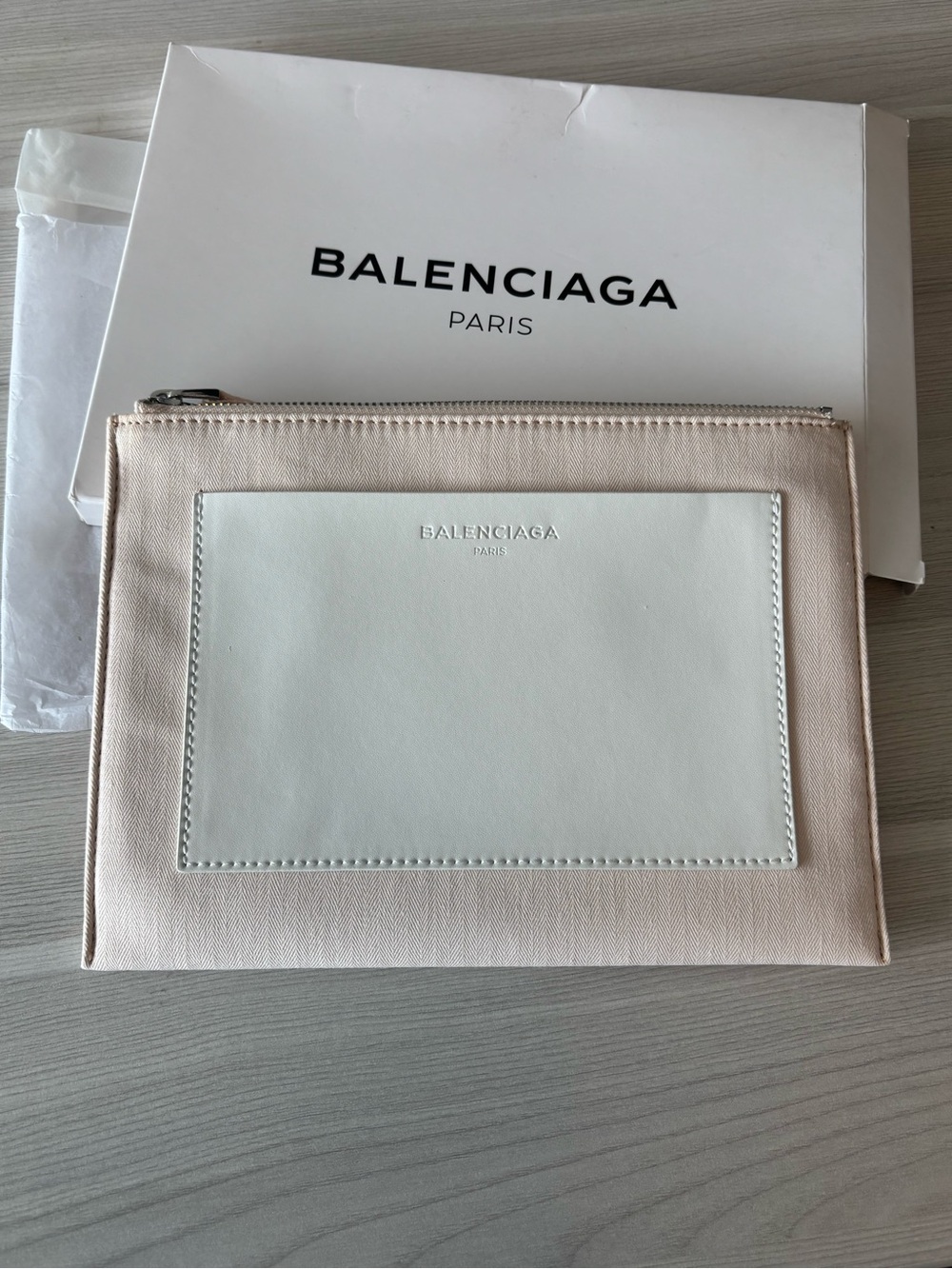 Balenciaga White Cosmetic Pouch Box
